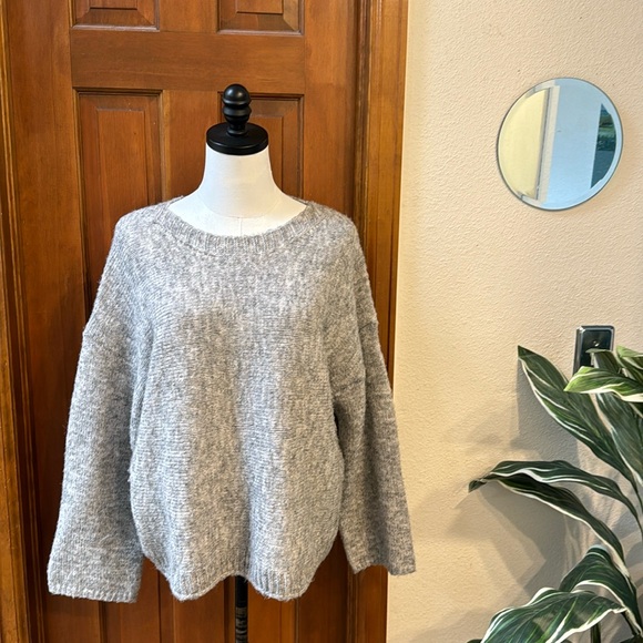 FRNCH Sweaters - PRICE FIRM FRNCH Sweater